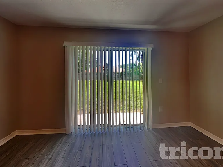 12 Ponderosa Ln — Photo 2