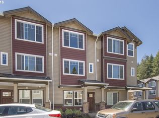 10548 NE Cedar Falls Loop, Hillsboro, OR 97006