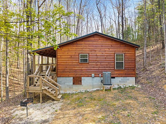 4th image of 1134 Cliffview Rd