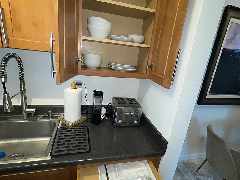 1021 Michigan Ave #7 — Photo 26