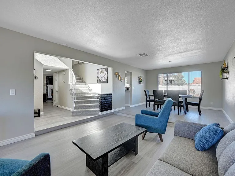 2247 Marlboro Dr — Photo 13
