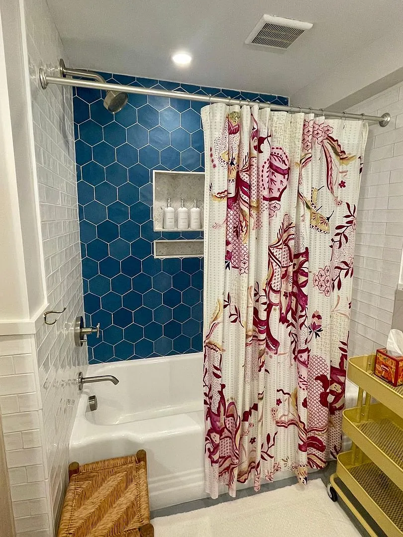 Fully-furnished 'casita' near Duke Park, available for monthly rental — Photo 2