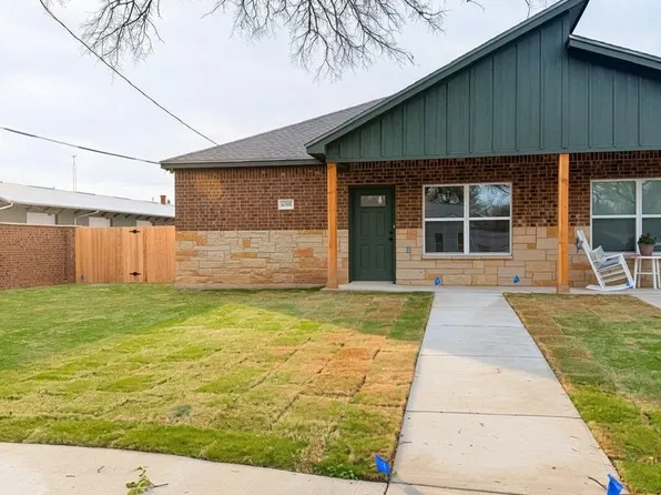 408 E 1st St #B, Lampasas, TX 76550