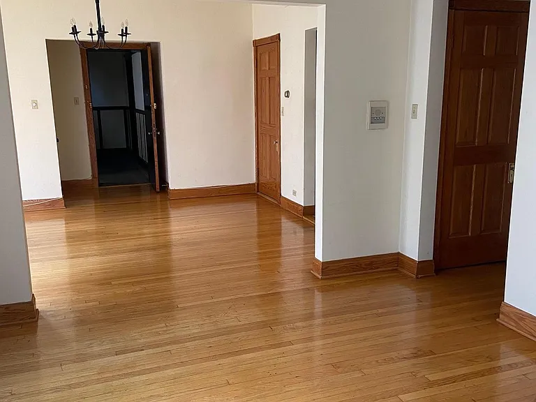 552 W Roscoe St #2B — Photo 16
