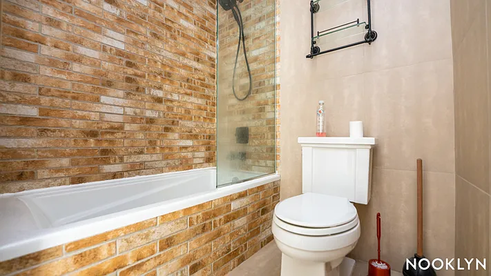 Rented by Nooklyn NYC LLC | media 48