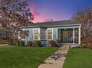 6462 Lindell Ave, Fort Worth, TX 76116