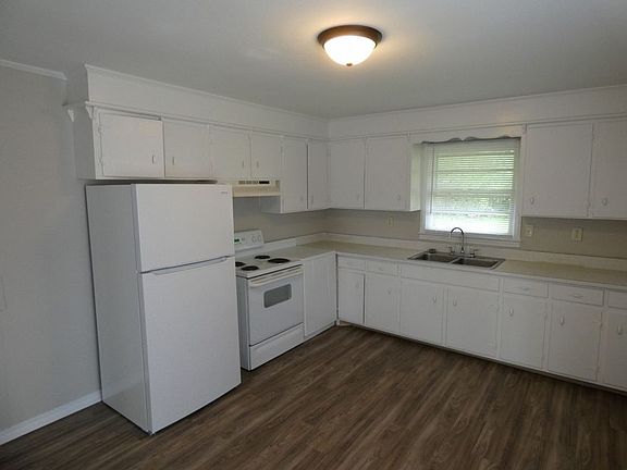 5th image of 1610 Minerva Dr
