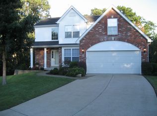 3257 Country Knoll Dr, Saint Charles, MO 63303