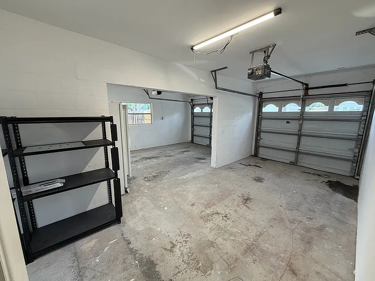 3126 W Harbor View Ave — Photo 23