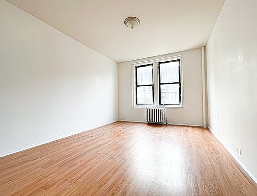 1st image of 610 W 145th St #4Z