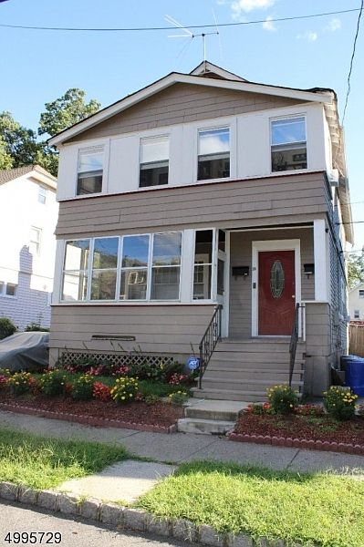 2nd image of 39 Howe Ave