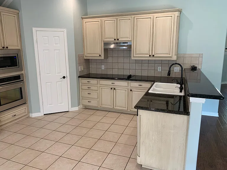5716 Sugar Maple Dr — Photo 8