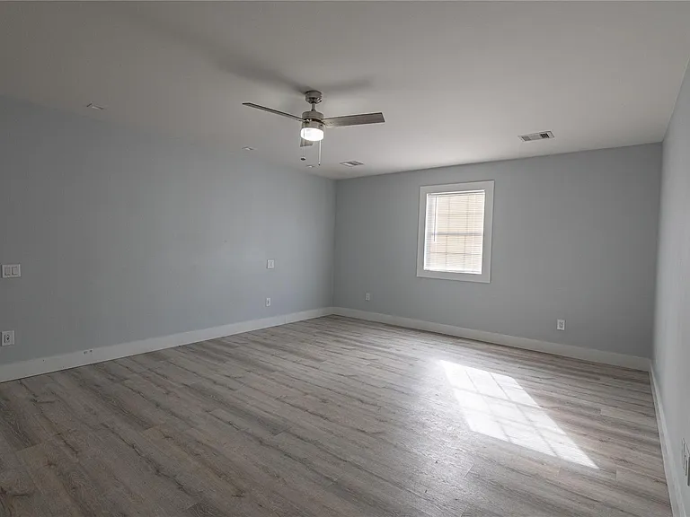7610 Harlem St — Photo 14