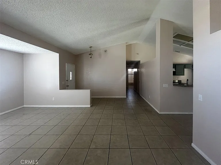 13629 Dry Creek Rd — Photo 8