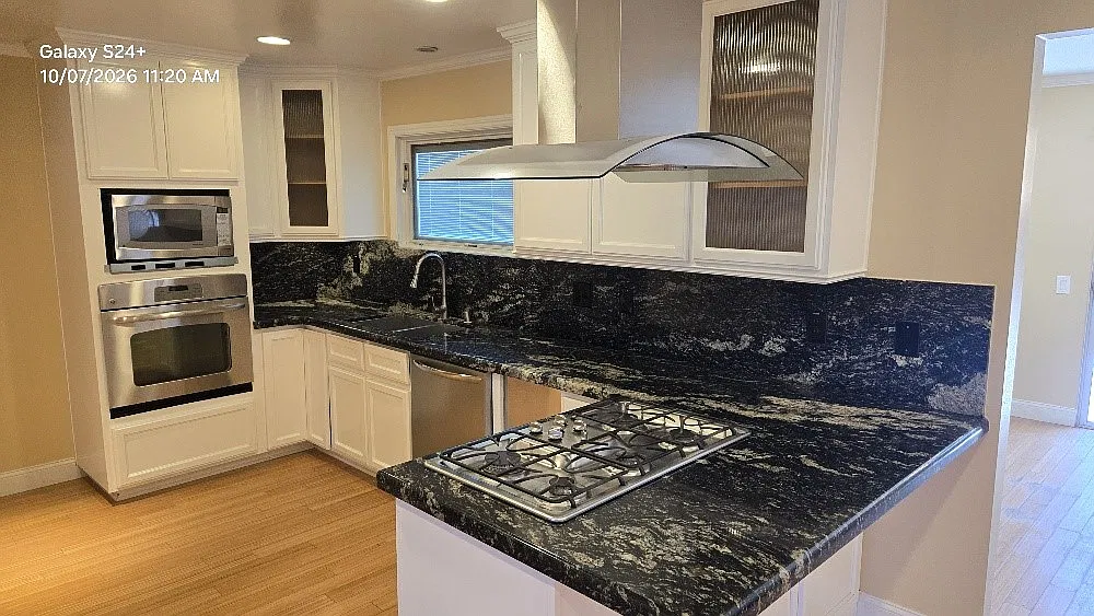 4 bed, 2.5 bath, 1764 sqft, $3,400 — Photo 4
