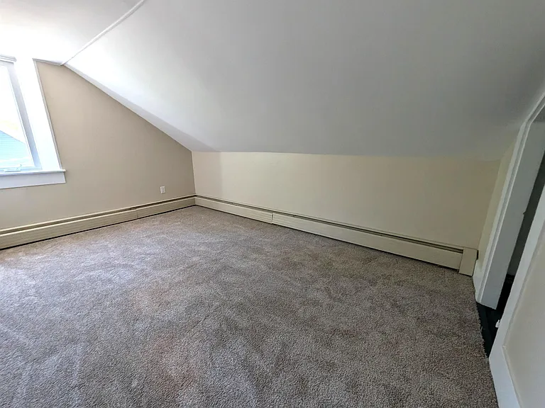 61 Island St #1 — Photo 22