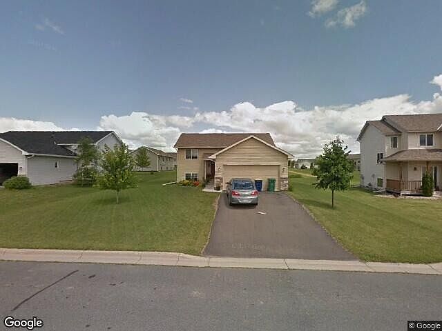1st image of 516 Dogwood St NE