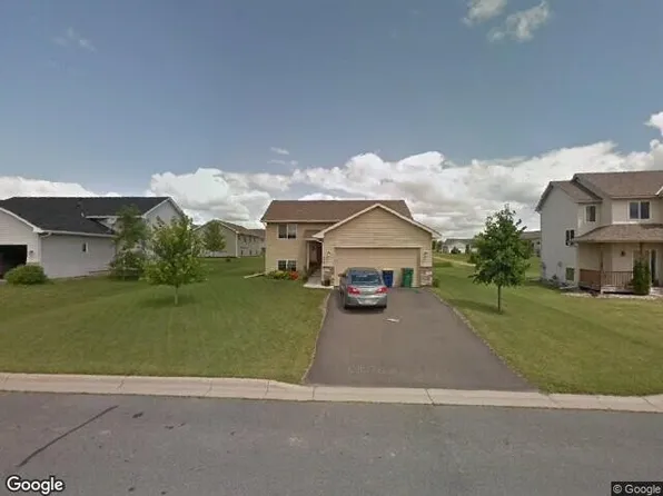 516 Dogwood St NE, Lonsdale, MN 55046