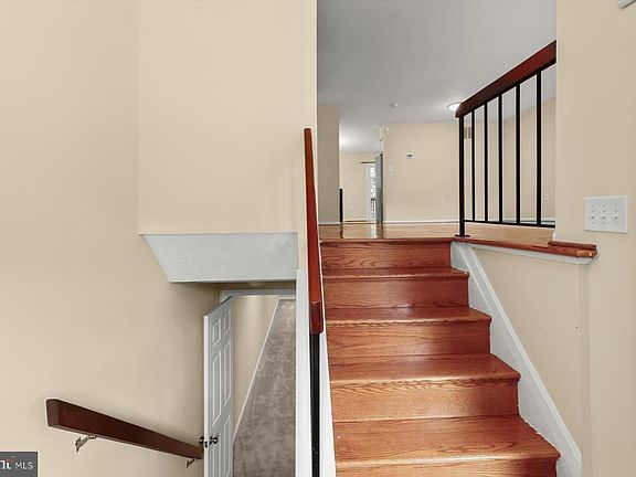 3rd image of 7465 Swan Point Way Unit 4-8