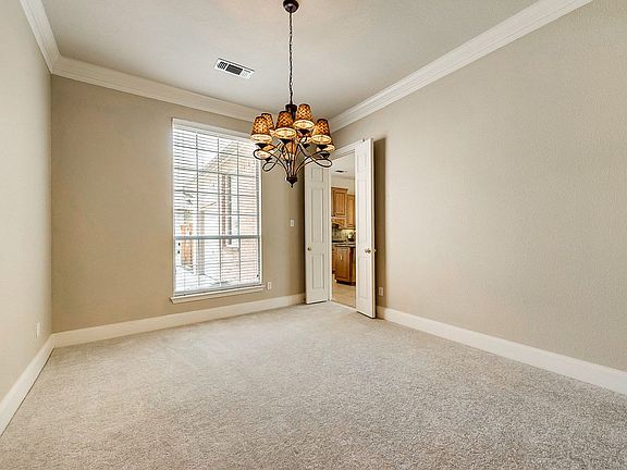 5th image of 1113 Bristlewood Dr