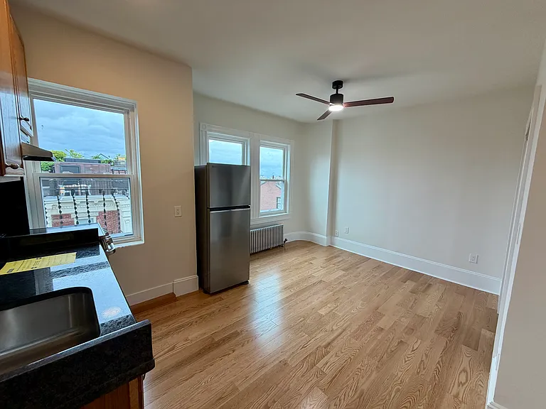 108 Myrtle St #2 — Photo 3