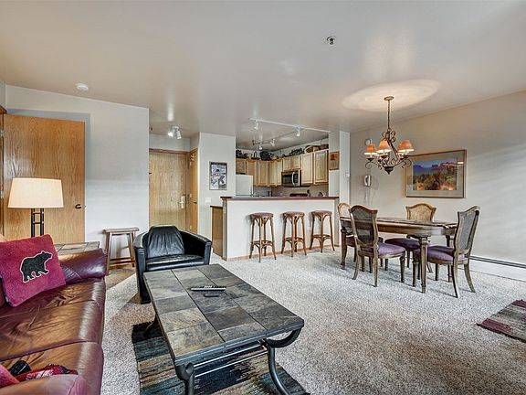 3rd image of 100 S Park Avenue UNIT 405