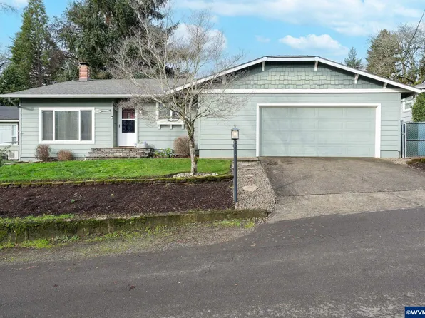 1027 Terrace Dr NW, Salem, OR 97304