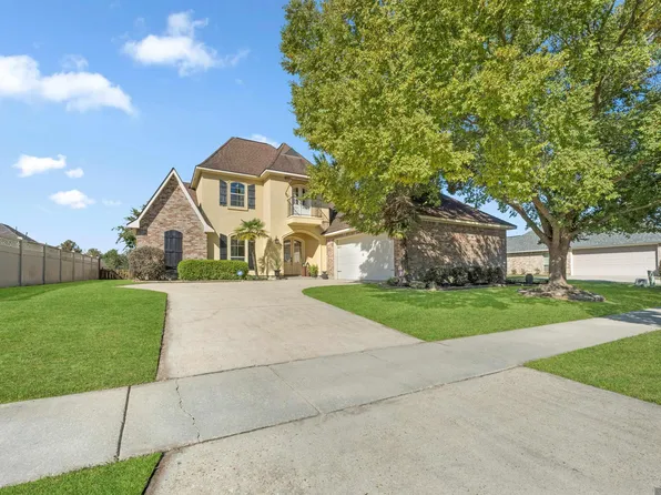 6951 Lakeland Dr, Zachary, LA 70791