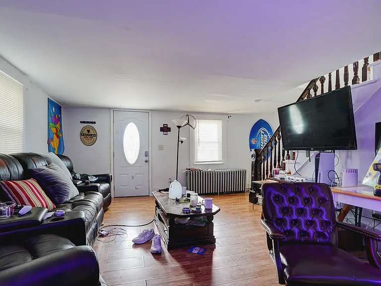 215 Ellis St — Photo 15