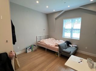 267 Newbury St APT 3, Boston, MA 02116