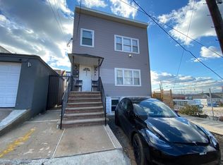 215 Lincoln St #A, Jersey City, NJ 07307
