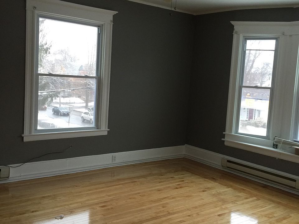 2nd image of 1502 Union St APT 5