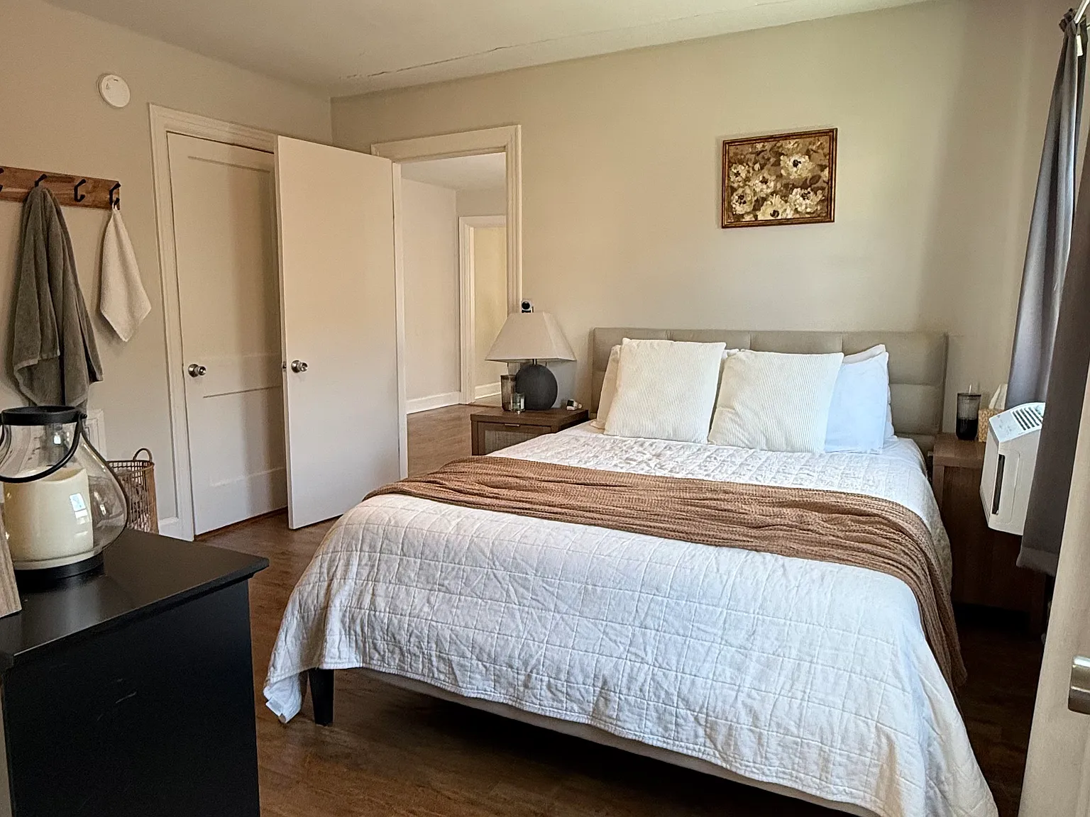 2 bed, 800 sqft, $1,000 — Photo 4