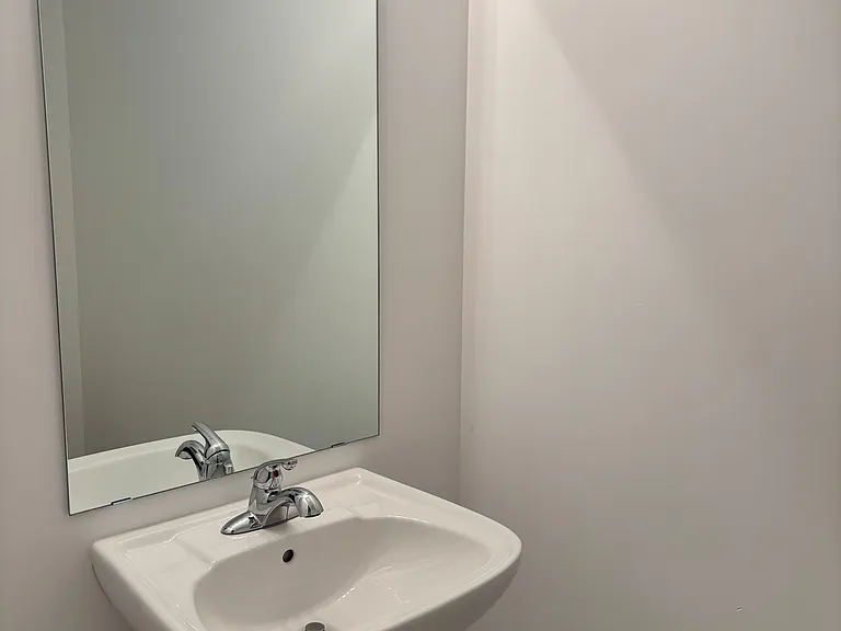 82 Marina Village Dr — Photo 4