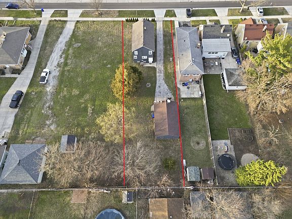 2nd image of 8047 45th Pl