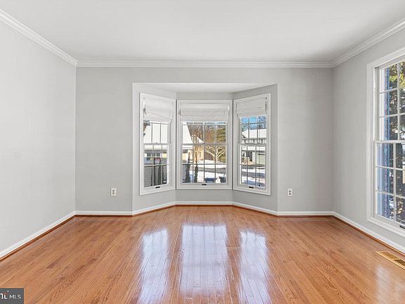3rd image of 14594 Marr Ct