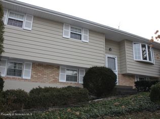 831 N Main St, Pittston, PA 18640