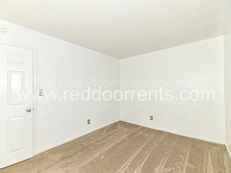 5361 E Burgess Ave — Photo 19