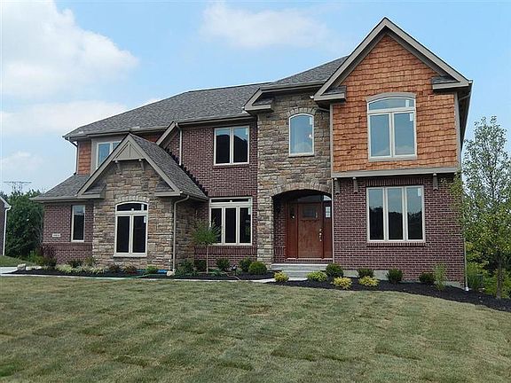 2nd image of 4464 Brookview Pl