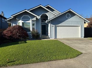 9453 Jessica Drive, Windsor, CA 95492