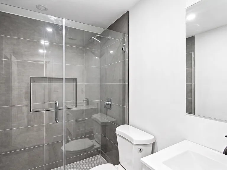 15 Cooper St #1B — Photo 14