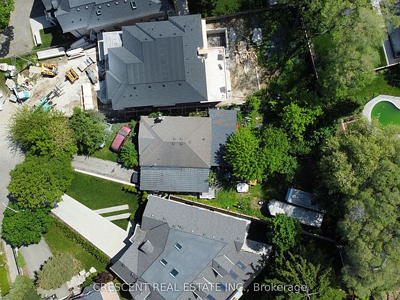 5th image of 10 Shaver Ct