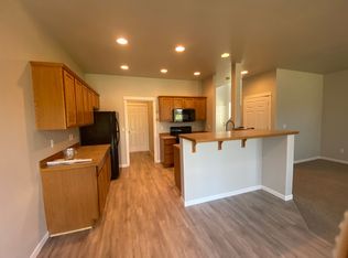 1 SW Cascade Mountain Ct #115, Redmond, OR