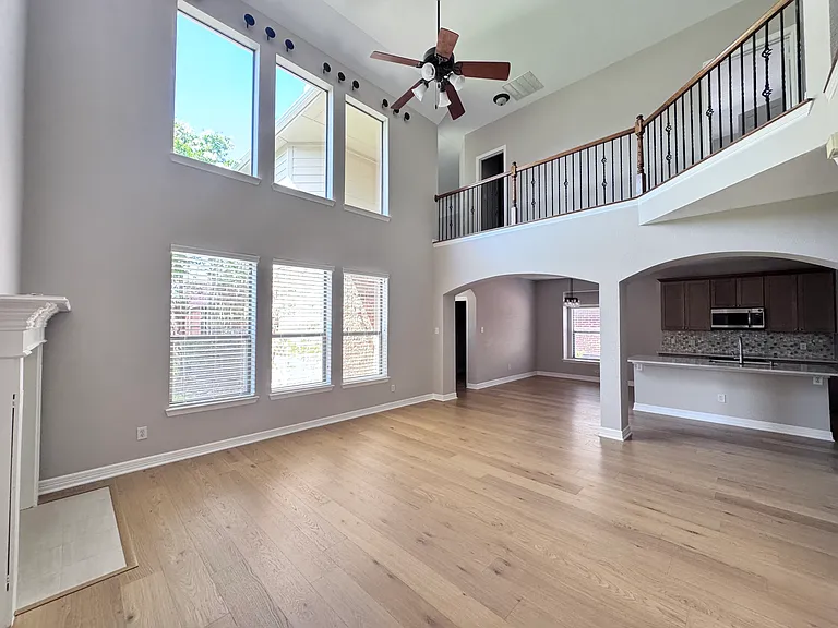 6504 Diamond Dr — Photo 7