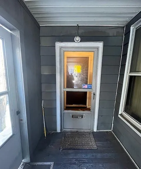 9 E Main St #D — Photo 3
