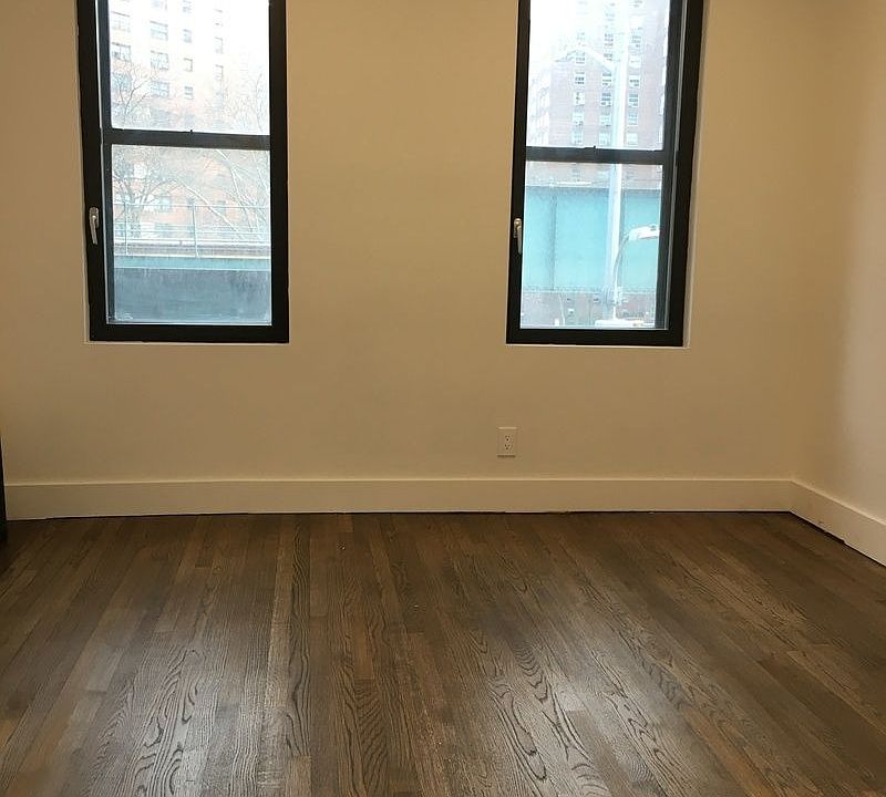 1st image of 3139 Broadway #4