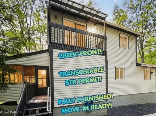 275 Canterbury Rd, Bushkill, PA 18324