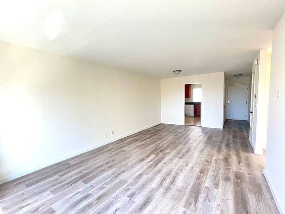 2nd image of 1445 7th Ave #449R