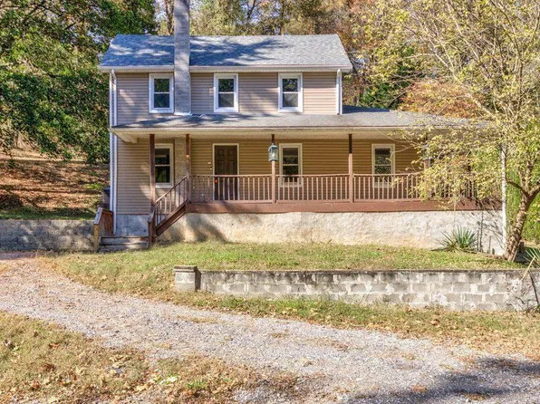 6 Railroad Ave, Sykesville, MD 21784