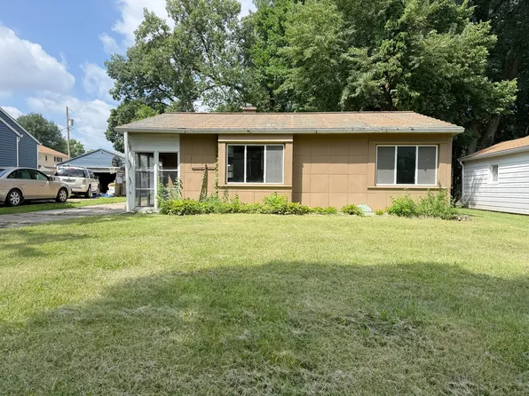2113 22 1/2 Ave, Rock Island, IL 61201